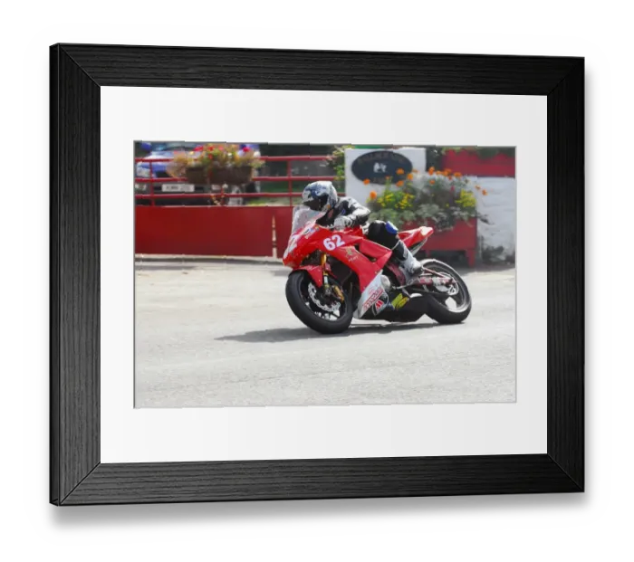 Framed Print : Robert Chisholm (Kawasaki) 2013 Newcomers Manx Grand Prix Framed Print : Robert Chisholm (Kawasaki) 2013 Newcomers Manx Grand Prix