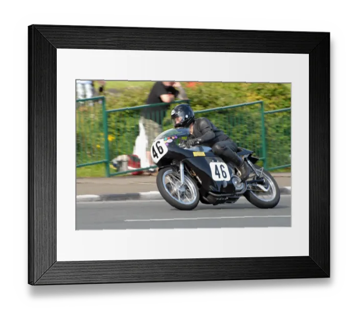 Framed Print : Edward Poole (Norton) 2007 Junior Classic Manx Grand Prix Framed Print : Edward Poole (Norton) 2007 Junior Classic Manx Grand Prix