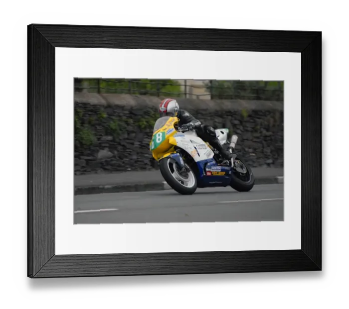 Framed Print : Steve Ferguson (Honda) 2007 Ultra Lightweight Manx Grand Prix Framed Print : Steve Ferguson (Honda) 2007 Ultra Lightweight Manx Grand Prix