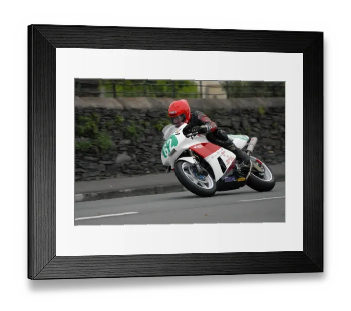 Framed Print : Richie Ellis (Honda) 2007 Ultra Lightweight Manx Grand Prix Framed Print : Richie Ellis (Honda) 2007 Ultra Lightweight Manx Grand Prix