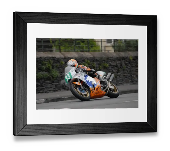 Framed Print : Maria Costello (Honda) 2007 Ultra Lightweight Manx Grand Prix Framed Print : Maria Costello (Honda) 2007 Ultra Lightweight Manx Grand Prix
