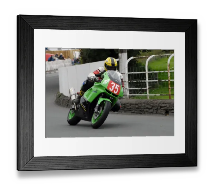 Framed Print : Wolfgang Fischer (Kawasaki) 2007 Newcomers Manx Grand Prix Framed Print : Wolfgang Fischer (Kawasaki) 2007 Newcomers Manx Grand Prix