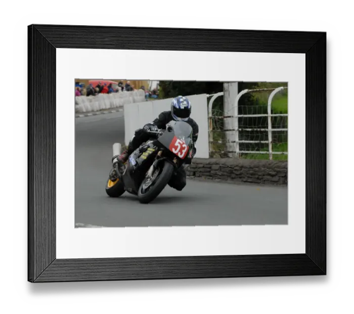 Framed Print : Brendan Stone (Kawasaki) 2007 Newcomers Manx Grand Prix Framed Print : Brendan Stone (Kawasaki) 2007 Newcomers Manx Grand Prix