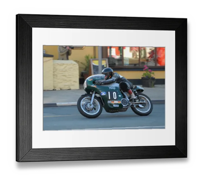 Framed Print : Wattie Brown (Norton) 2008 Senior Classic Manx Grand Prix Framed Print : Wattie Brown (Norton) 2008 Senior Classic Manx Grand Prix