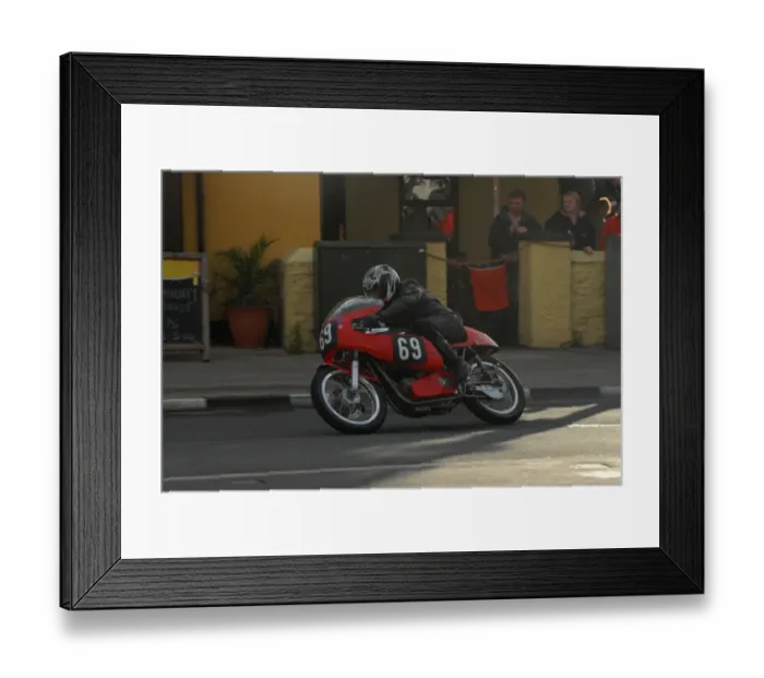 Framed Print : David Burrell (Velocette Norton) 2008 Senior Classic Manx Grand Prix Framed Print : David Burrell (Velocette Norton) 2008 Senior Classic Manx Grand Prix