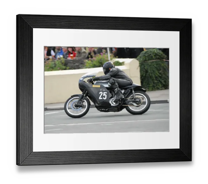Framed Print : Ken Davis (Norton) 2008 Senior Classic Manx Grand Prix Framed Print : Ken Davis (Norton) 2008 Senior Classic Manx Grand Prix