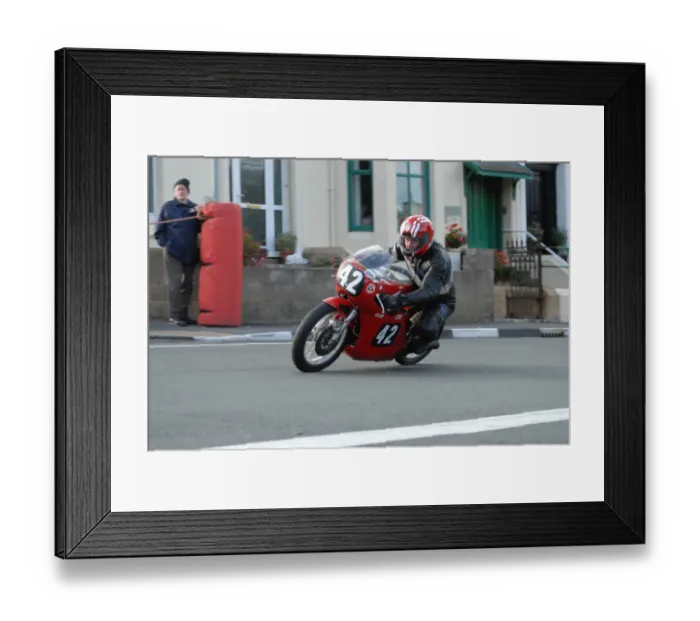 Framed Print : Henry Bell (Honda Drixton) 2008 Senior Classic Manx Grand Prix Framed Print : Henry Bell (Honda Drixton) 2008 Senior Classic Manx Grand Prix