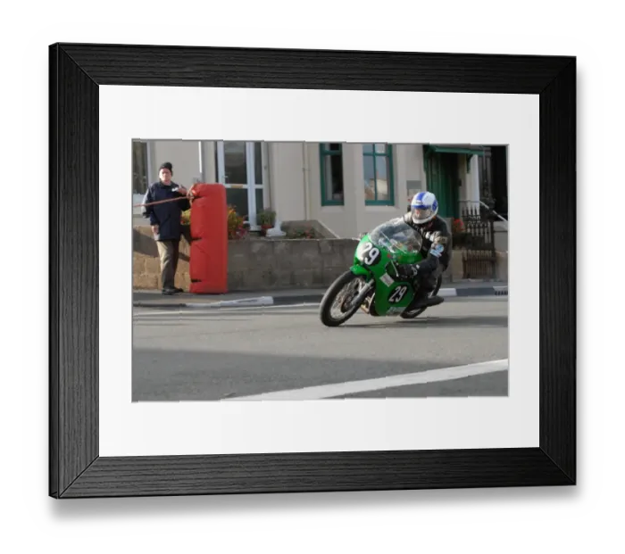 Framed Print : Andy Reyolds (Paton) 2008 Senior Classic Manx Grand Prix Framed Print : Andy Reyolds (Paton) 2008 Senior Classic Manx Grand Prix