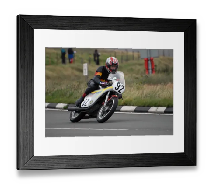 Framed Print : Tony Mason (Honda) 2008 Lightweight Classic Manx Grand Prix Framed Print : Tony Mason (Honda) 2008 Lightweight Classic Manx Grand Prix