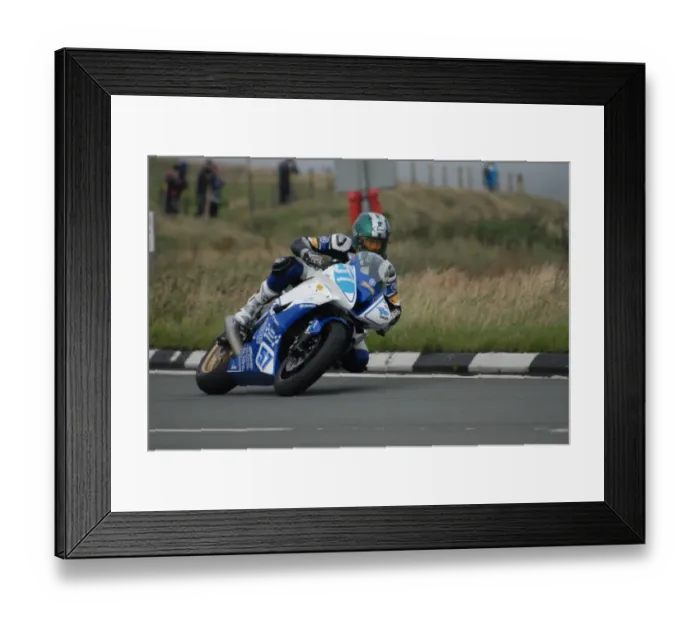 Framed Print : James McCann (Yamaha) 2008 Junior Manx Grand Prix Framed Print : James McCann (Yamaha) 2008 Junior Manx Grand Prix