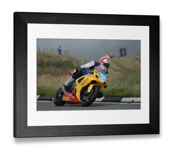 Framed Print : Ivan Lintin (Suzuki) 2008 Junior Manx Grand Prix Framed Print : Ivan Lintin (Suzuki) 2008 Junior Manx Grand Prix
