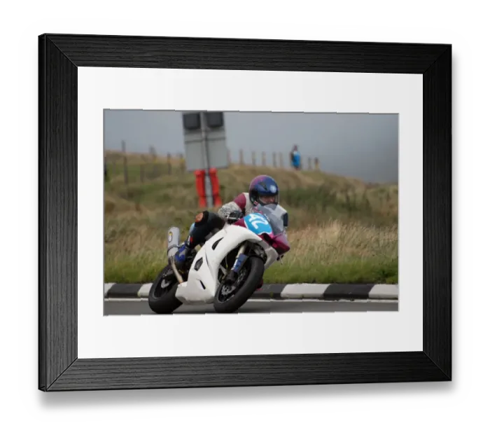 Framed Print : David Taylor (Yamaha) 2008 Junior Manx Grand Prix Framed Print : David Taylor (Yamaha) 2008 Junior Manx Grand Prix