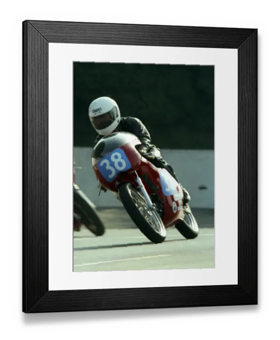 Framed Print : Dave Kirwan (Aermacchi) 1993 Junior Classic Manx Grand Prix Framed Print : Dave Kirwan (Aermacchi) 1993 Junior Classic Manx Grand Prix