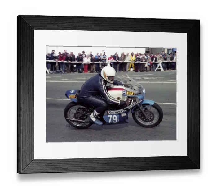 Framed Print : John Phillips (Yamaha) 1983 Junior Manx Grand Prix Framed Print : John Phillips (Yamaha) 1983 Junior Manx Grand Prix