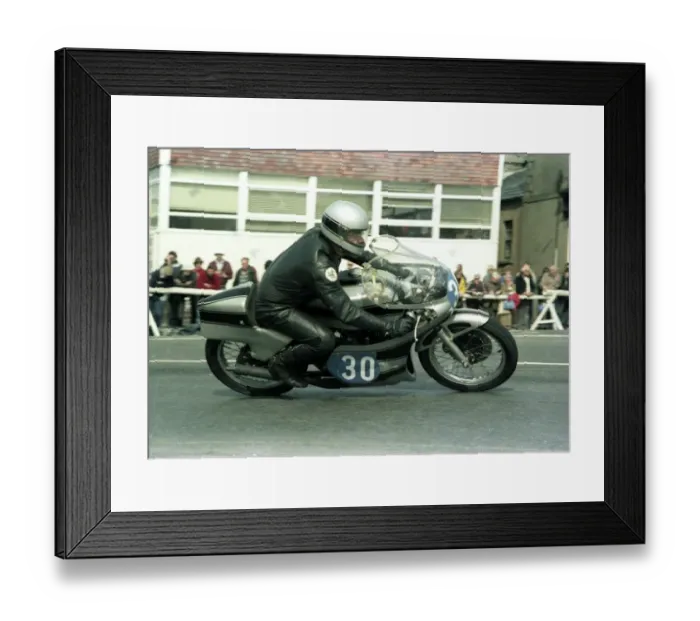 Framed Print : Pete Cox (Yamaha) 1983 Junior Manx Grand Prix Framed Print : Pete Cox (Yamaha) 1983 Junior Manx Grand Prix