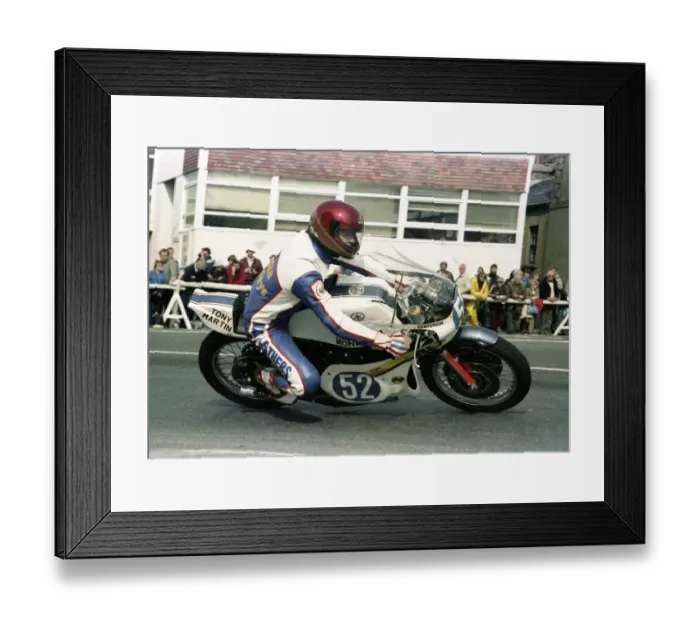 Framed Print : Tony Martin (Yamaha) 1983 Junior Manx Grand Prix