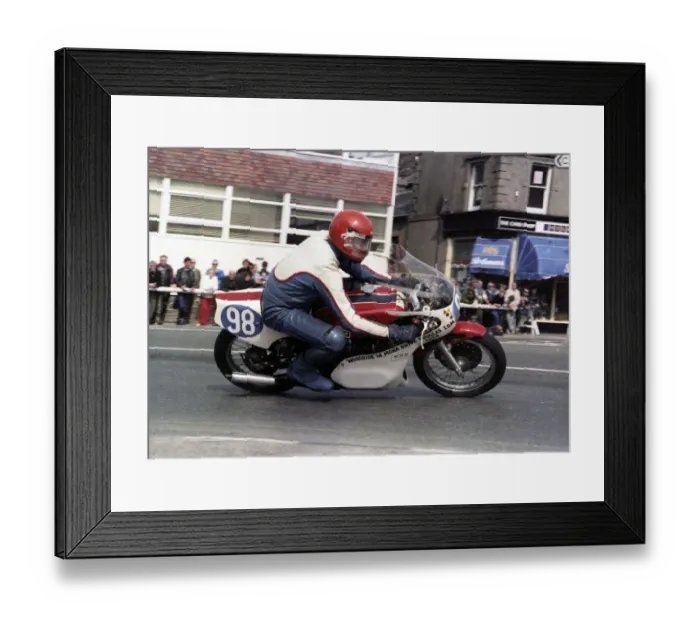 Framed Print : Alan Potter (Yamaha) 1983 Junior Manx Grand Prix