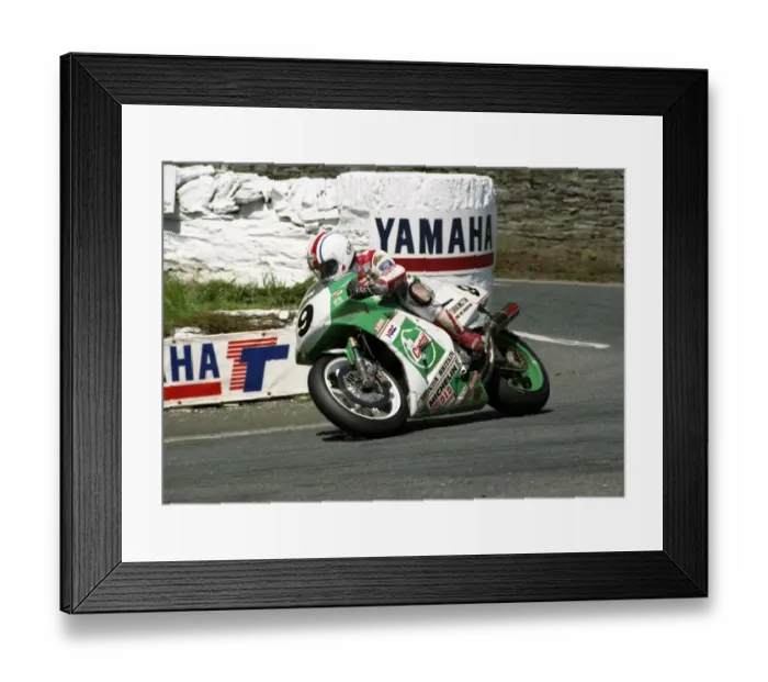 Framed Print : Phillip McCallen (Castrol Honda) 1993 Formula One TT Framed Print : Phillip McCallen (Castrol Honda) 1993 Formula One TT
