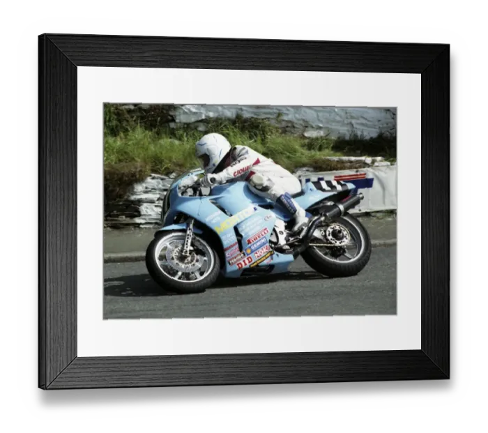 Framed Print : Derek Young (Honda) 1993 Supersport 400 TT Framed Print : Derek Young (Honda) 1993 Supersport 400 TT
