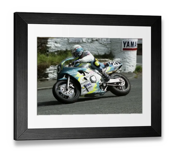 Framed Print : Dave Morris (Yamaha) 1993 Supersport 400 TT Framed Print : Dave Morris (Yamaha) 1993 Supersport 400 TT