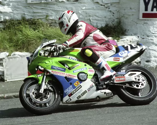 Allan Warner (Kawasaki) 1993 Supersport 400 TT
