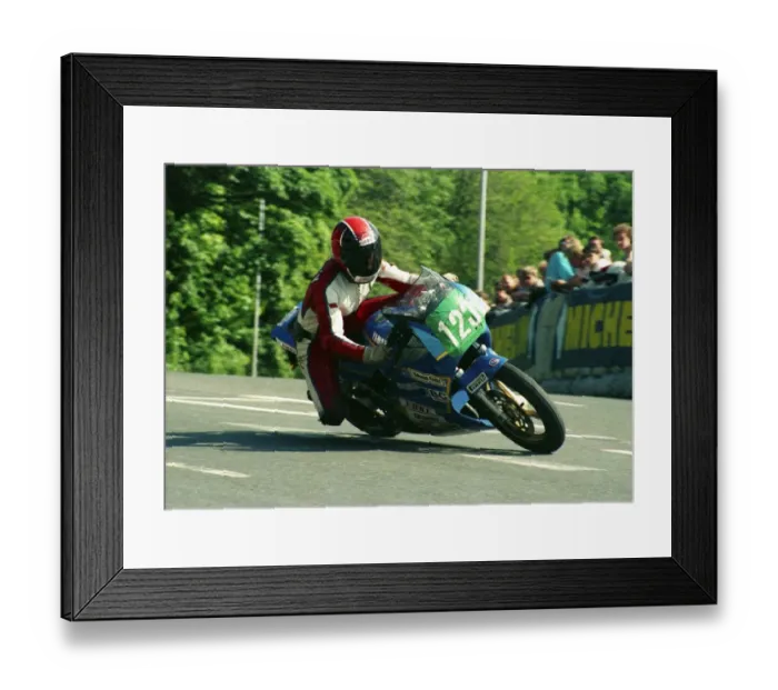 Framed Print : Gary Thrush (Yamaha) 1987 Production D TT