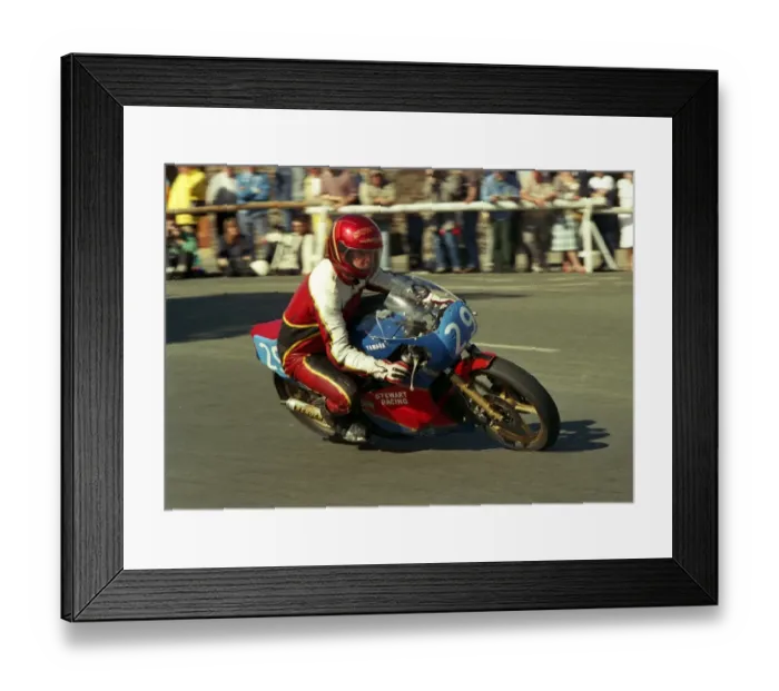 Framed Print : Stuart Smith (Yamaha) 1987 Junior Manx Grand Prix Framed Print : Stuart Smith (Yamaha) 1987 Junior Manx Grand Prix