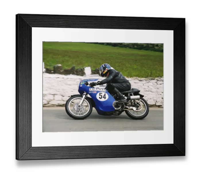 Framed Print : Roy Phipps (Norton) 1994 Pre-TT Classic Framed Print : Roy Phipps (Norton) 1994 Pre-TT Classic