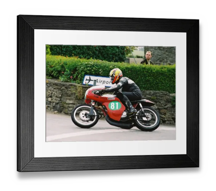 Framed Print : Ian Bainbridge (Cotton) 1994 Pre-TT Classic Framed Print : Ian Bainbridge (Cotton) 1994 Pre-TT Classic