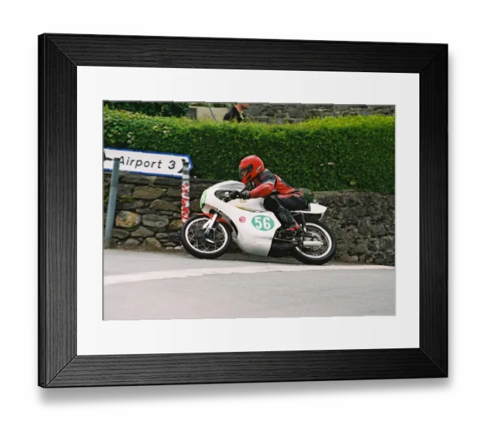 Framed Print : Terry Kermode (Yamaha) 1994 Pre-TT Classic Framed Print : Terry Kermode (Yamaha) 1994 Pre-TT Classic