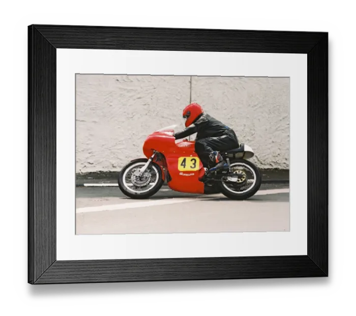 Framed Print : Ian Rycroft (Greeves) 1994 Pre-TT Classic Framed Print : Ian Rycroft (Greeves) 1994 Pre-TT Classic