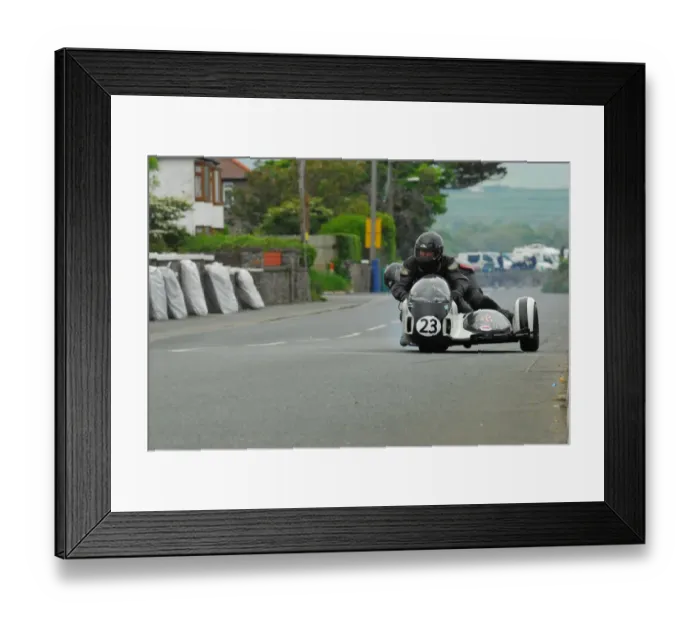 Framed Print : Steve Dehoux & Viviana Groetembrill (Windle Triumph) 2014 Pre TT Classic Framed Print : Steve Dehoux & Viviana Groetembrill (Windle Triumph) 2014 Pre TT Classic