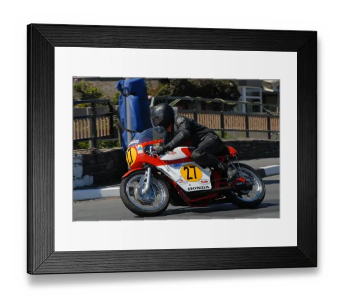 Framed Print : Mario V. Bezouw (Hansen Honda) 2009 Pre TT Classic Framed Print : Mario V. Bezouw (Hansen Honda) 2009 Pre TT Classic
