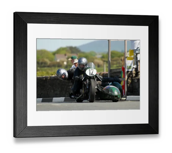 Framed Print : Anja Brs & Diana Bouman (Weslake) 2009 Pre TT Classic Framed Print : Anja Brs & Diana Bouman (Weslake) 2009 Pre TT Classic