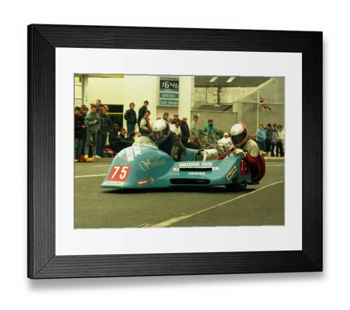 Framed Print : Dennis Keen & Robert Parker (Yamaha) 1988 Sidecar TT Framed Print : Dennis Keen & Robert Parker (Yamaha) 1988 Sidecar TT