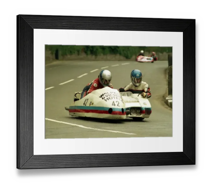 Framed Print : Bill Davis & Rab Hopkins (Yamaha) 1988 Sidecar TT Framed Print : Bill Davis & Rab Hopkins (Yamaha) 1988 Sidecar TT