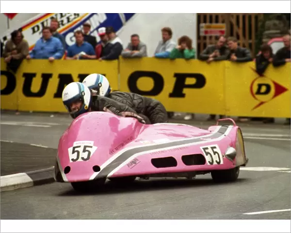 Ward Scarth & Lindsay Scarth (Yamaha) 1988 Sidecar TT