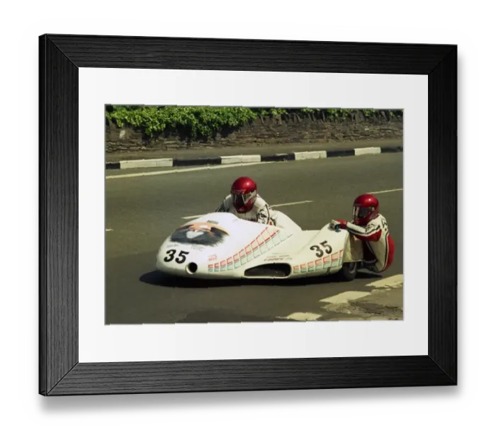 Framed Print : Rolf Suess & Bruno Ulrich (Seymaz Junior Yamaha) 1987 Sidecar TT Framed Print : Rolf Suess & Bruno Ulrich (Seymaz Junior Yamaha) 1987 Sidecar TT