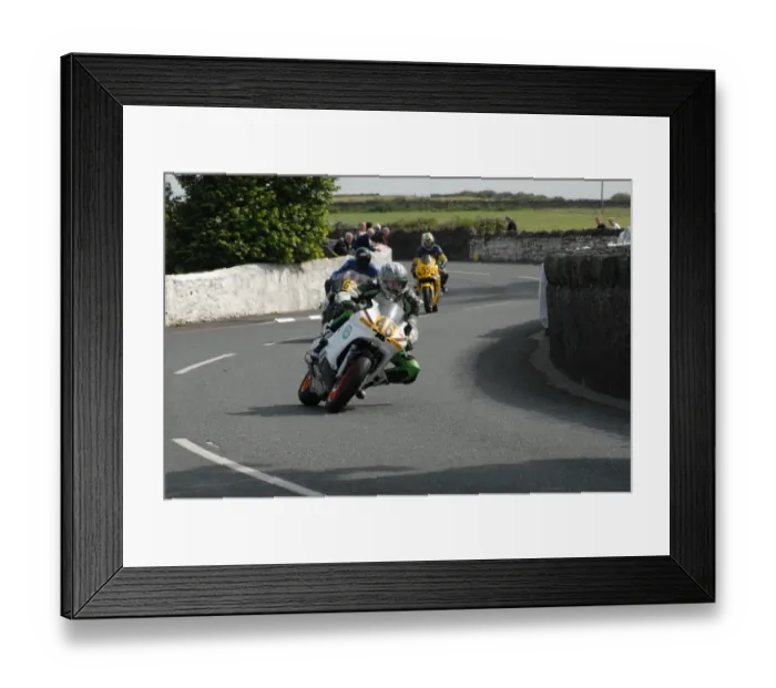 Framed Print : James Christie (JCR Yamaha) 2009 Southern 100 Framed Print : James Christie (JCR Yamaha) 2009 Southern 100