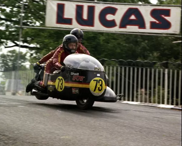Roger Aldous & Peter Lucock (Triumph) 1974 500 Sidecar TT