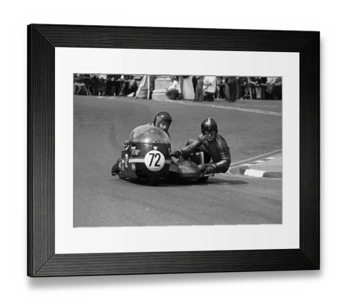 Framed Print : Roger Aldous & Peter Lucock (Triumph) 1974 750 Sidecar TT Framed Print : Roger Aldous & Peter Lucock (Triumph) 1974 750 Sidecar TT