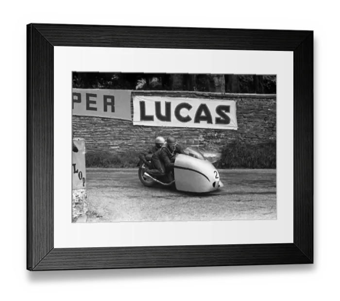 Framed Print : Eric Oliver & Les Nutt (Norton) 1954 Sidecar TT Framed Print : Eric Oliver & Les Nutt (Norton) 1954 Sidecar TT