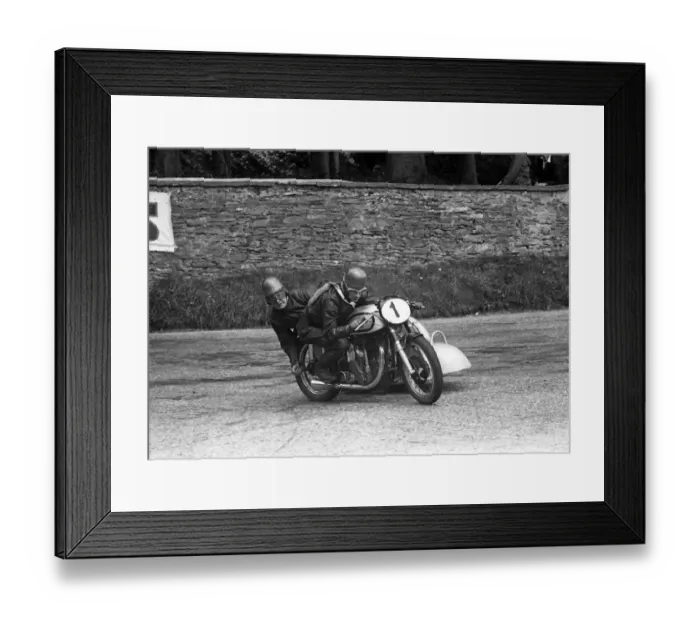 Framed Print : Jack Wijns & Jean Vervoot (Norton) 1954 Sidecar TT Framed Print : Jack Wijns & Jean Vervoot (Norton) 1954 Sidecar TT