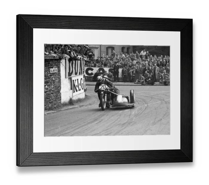 Framed Print : Len Taylor & Peter Glover (Norton) 1954 Sidecar TT Framed Print : Len Taylor & Peter Glover (Norton) 1954 Sidecar TT