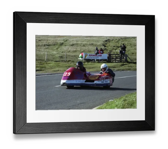 Framed Print : Dave Holden & Steve Burgess (Shelbourne Yamaha) 1994 Sidecar TT Framed Print : Dave Holden & Steve Burgess (Shelbourne Yamaha) 1994 Sidecar TT