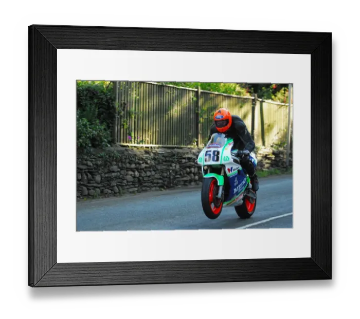 Framed Print : James Ford (Kawasaki) 2015 Formula One Classic TT Framed Print : James Ford (Kawasaki) 2015 Formula One Classic TT