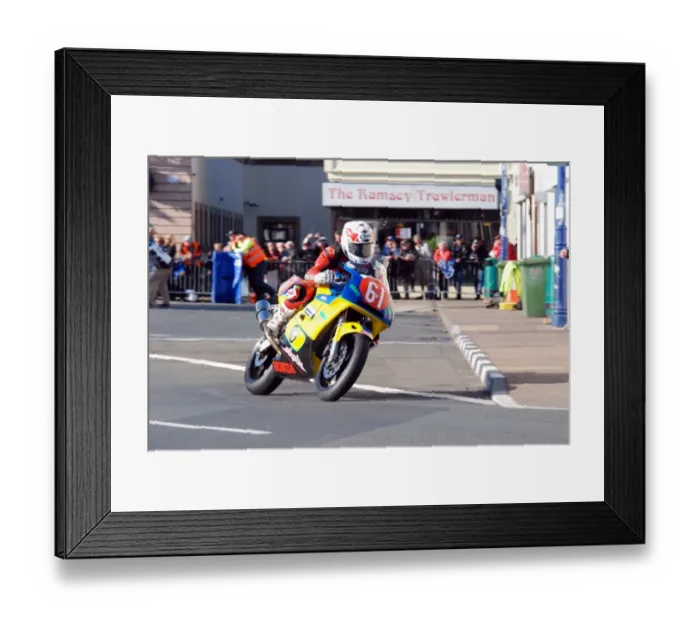 Framed Print : Gavin Lupton (Honda) 2011 Newcomers Manx Grand Prix Framed Print : Gavin Lupton (Honda) 2011 Newcomers Manx Grand Prix