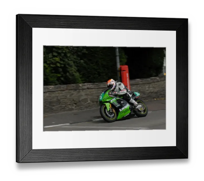 Framed Print : Andy Farrell (Kawasaki) 2009 Ultra Lightweight Manx Grand Prix Framed Print : Andy Farrell (Kawasaki) 2009 Ultra Lightweight Manx Grand Prix