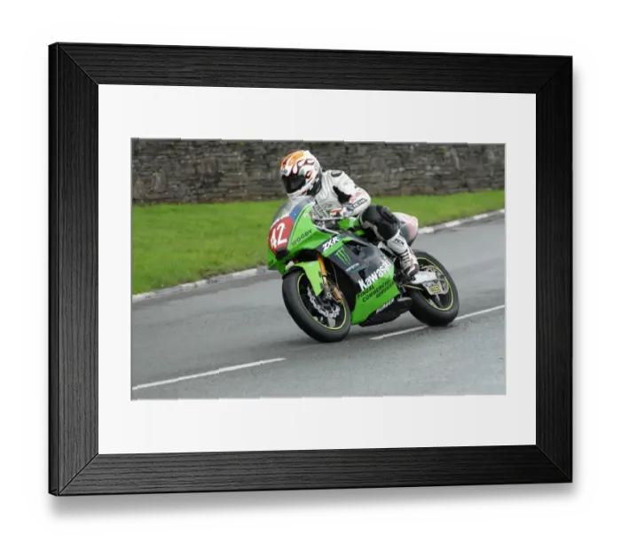 Framed Print : andy farrell kawasaki 2009 newcomers manx grand prix Framed Print : andy farrell kawasaki 2009 newcomers manx grand prix