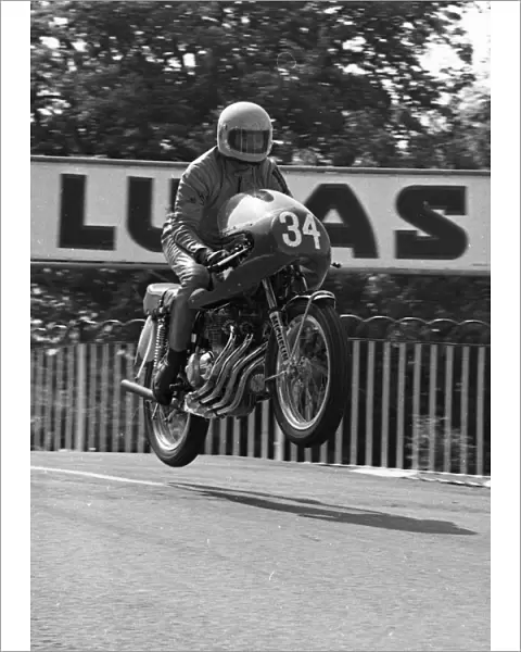Neil Kelly (Honda) 1975 Production TT